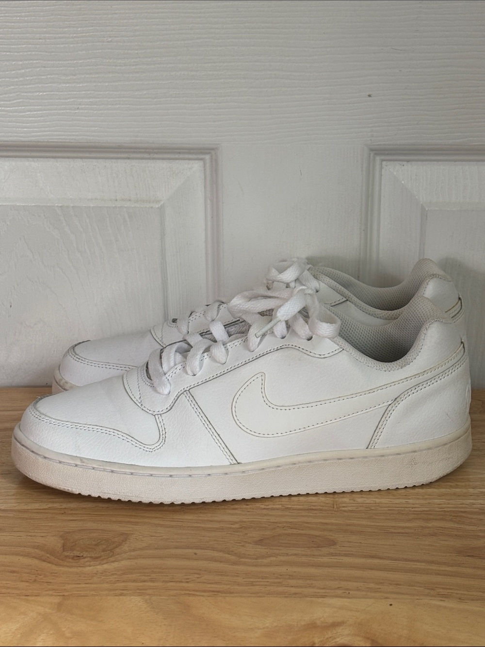 NIKE Ebernon Low Triple White AQ1775-100 size 9 men’s